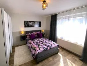 Wohlfühlen im modernen Design-Apartment mit Balkon in Best-Lage - Lohermoos