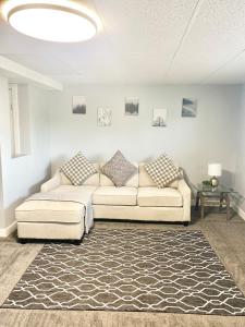 Spacious Drumheller-RetreatMuseum & Golf