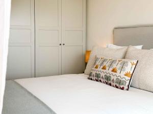 Sofisticación y elegancia en playa del Postiguet