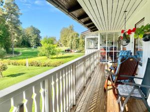 Ferienhaus mit Sauna nah zum Bade- und Angelsee