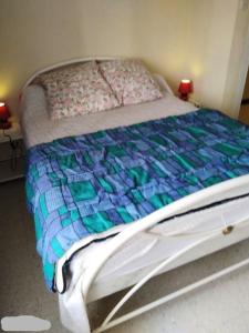 Appartement aéré avec vue sur la mer , plage 50m et piscine 20m dans la résidence