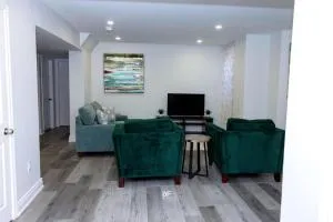 Cozy & Modern 2BR Getaway - Milton