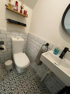 A beautiful 4 bedrooms house near Wembley stadium