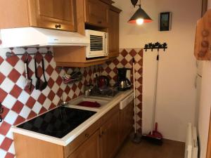 Appartements Chalet Du Bois De Suffin N 8 - Appartement cosy a 50m des pistes ! Plein sud - Terrasse - garage MAE-8664 : photos des chambres