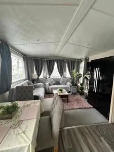 VerbKin 6 Berth Caravan Holiday St Osyth Clacton-on-sea - 3 bedrooms - Saint Osyth