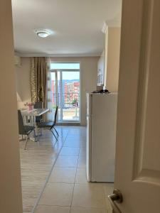 Persani 3 Sanny Beach