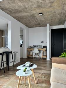 Moderno y luminoso departamento