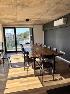 Moderno y luminoso departamento