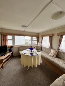 VerbJoy 4 Berth Caravan Saint Osyth Clacton-on-sea