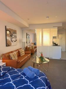 Premium Melbourne Apartments with Balcony and Free Tram Access