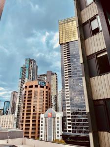 Premium Melbourne Apartments with Balcony and Free Tram Access