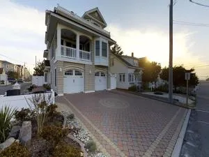 Surf City Home With A Pool! One Off The Ocean, Five Bedrooms-Four Baths, Several Decks With Ocean Views! Corner Property On Ocean Terrace, Just, - Manahawkin
