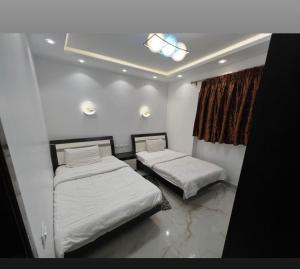 Porto elsokhna pyramids