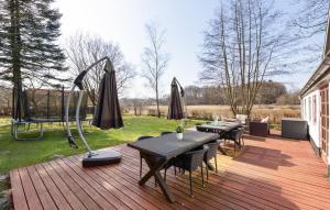 Nice Home In Farsø With Wifi