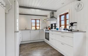 Nice Home In Farsø With Wifi