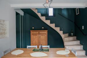 Namaste Home, votre havre de paix à St Rémy ! Parking wifi inclus