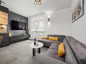 Villa in tinjan near Hidrobaza Beach