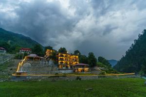 Walnut Riverside Resort