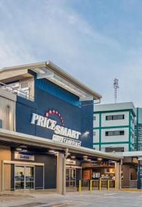 Comfortable apartmento en el centro de la ciudad con piscina y gym