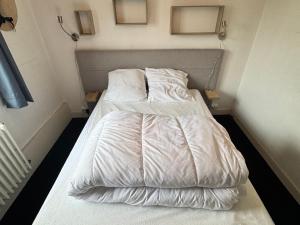 Appartements Charmant appart renove pour 6, a 5 min de la plage et du centre, avec parking - Trouville - FR-1-712-65 : photos des chambres