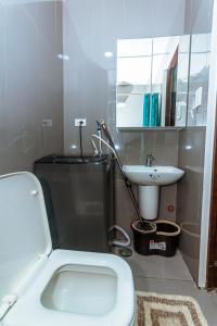 Air Residence Penthouse 59 Suite Gym Swim Park 300 mbps