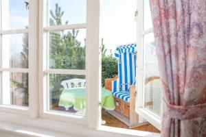 Apartment 4 with Sea View room in Haus Amanda