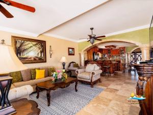 Luxury 3-Story Beachside Villa in San Felipe with Private Pool – Casa Mostaza