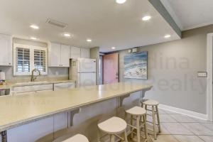 Panoramic Oceanview Condo