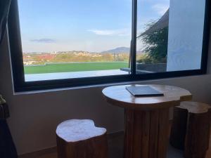 Infinity Pool Apartment at Viewpoint Villas