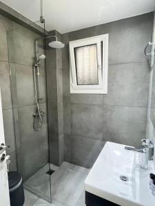 Pet friendly central apartment 2