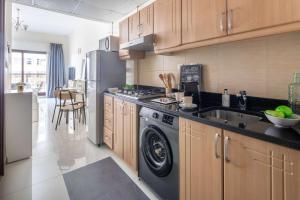 Frank Porter - Elite Sports Residence