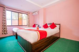 OYO 137 Hotel Pranisha Inn