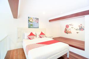 OYO 204 Blessing Residence