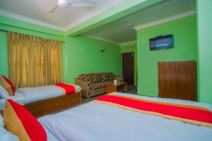 Waling Fulbari Guest House