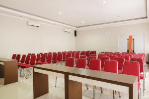 Hotel O Banguntapan Near Galaxy Waterpark Formerly Hotel Desa Puri