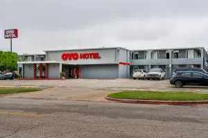 OYO Hotel Wichita Falls - Downtown - Burkburnett
