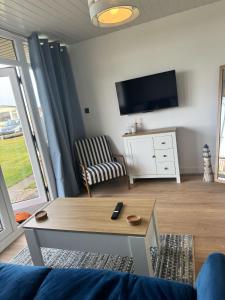 K44 Mablethorpe Chalet Park- Dog Friendly