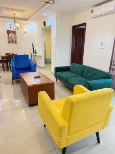 Premium 2BR Heart of the City Mins to Bastos Apt 4D - Mokolo