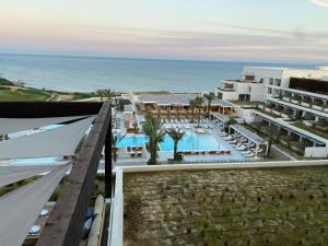 Beach & Golf Apartment 2 beds 2 baths Sea View, Alcaidesa, Costa Del Sol