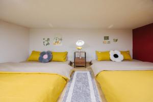 5 to Hoan Kiem lake - OLD Quarter Center - Netflix