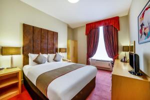 Deluxe Double Room room in OYO Flagship Brentwood