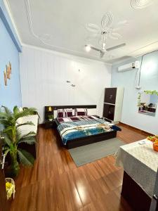 Tulsi Homestay- Home away from home