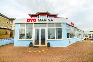 Marina Hotel