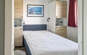 1 Bedroom Amazing Apartment In Løkken