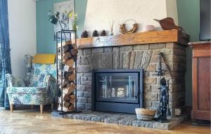 Beautiful Apartment In Bouillon