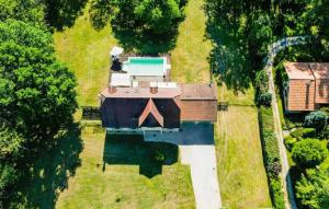 Maisons de vacances Pet Friendly Home In Tremolat : photos des chambres
