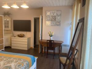 Sejours chez l'habitant La Marine Louannec : photos des chambres