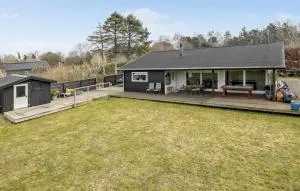 Lovely Home In Sejerø With Wifi - Sejerby