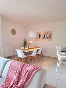 Duplex Villa Capricia appartement met zwembad Nieuwpoort Jachthaven