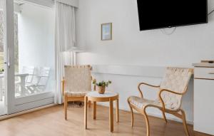 1 Bedroom Gorgeous Apartment In Nexø